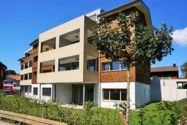 Hauptstrasse 13, 6418 Rothenthurm Hauptstrasse 13, 6418 Rothenthurm