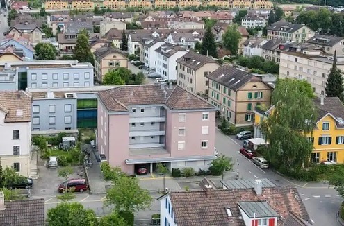 Immeuble résidentiel à vendre - 8406 Winterthur CHF 5’500’000.- Immeuble résidentiel à vendre - 8406 Winterthur CHF 5’500’000.-