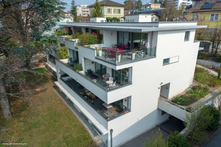 Temple 18, 1012 Lausanne Temple 18, 1012 Lausanne